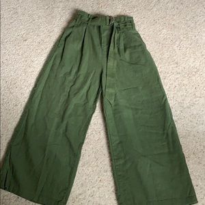 green wide leg pants